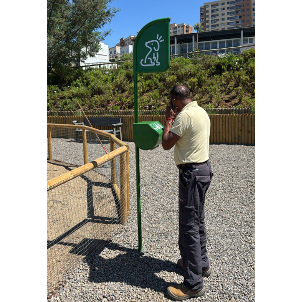 dispensador de bolsas mascotas